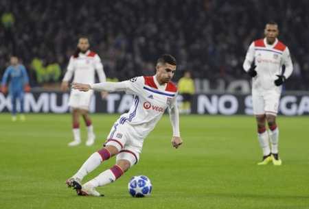 仅点燃了球 仅点燃了球